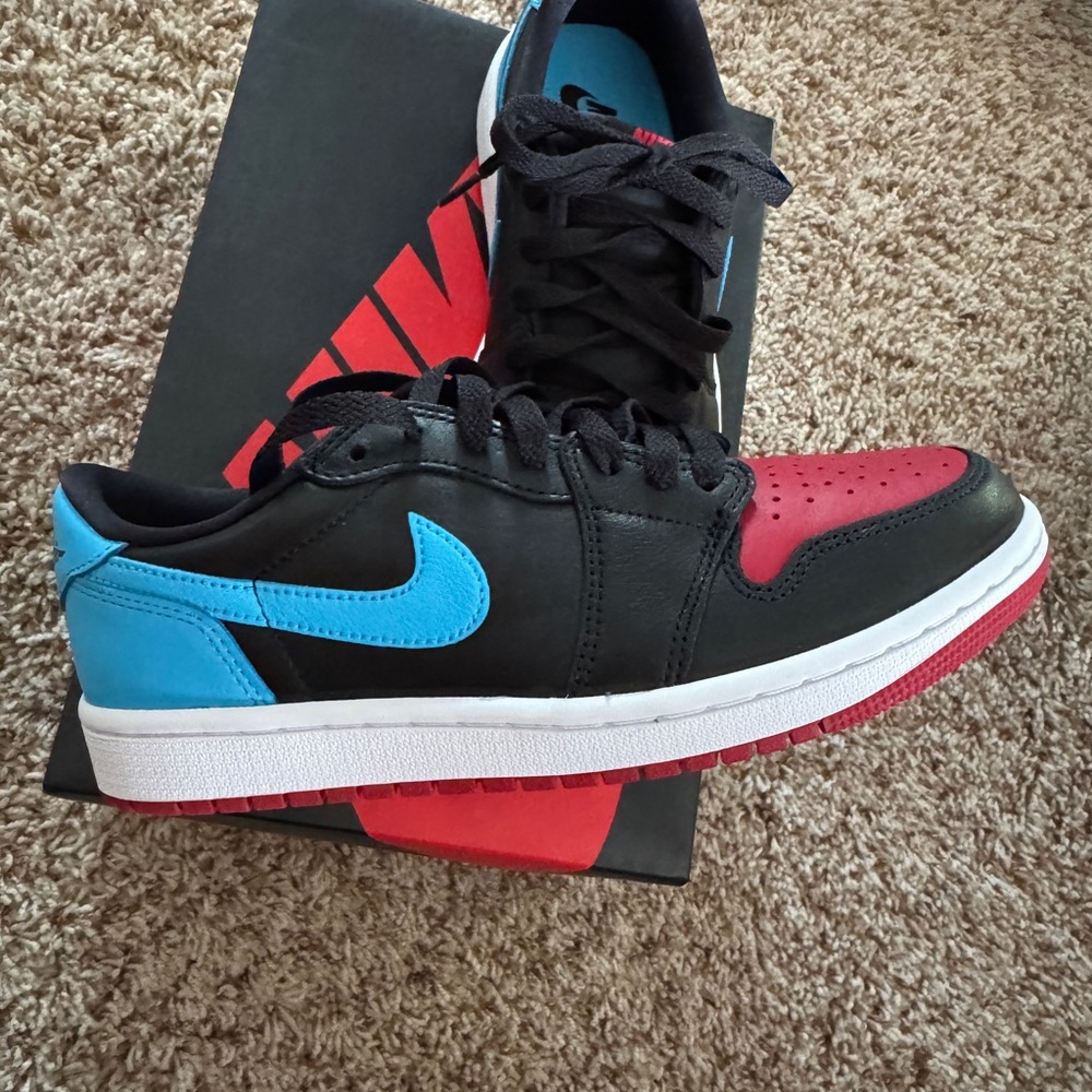 Jordan Black and Gym Red Sneakers with Powder Blue